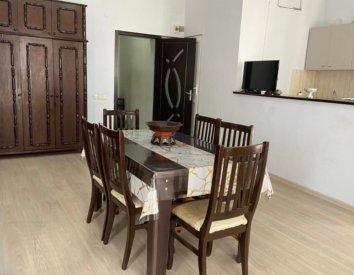 Apartment On Luka Asatiani 2 Μπατούμι Εξωτερικό φωτογραφία
