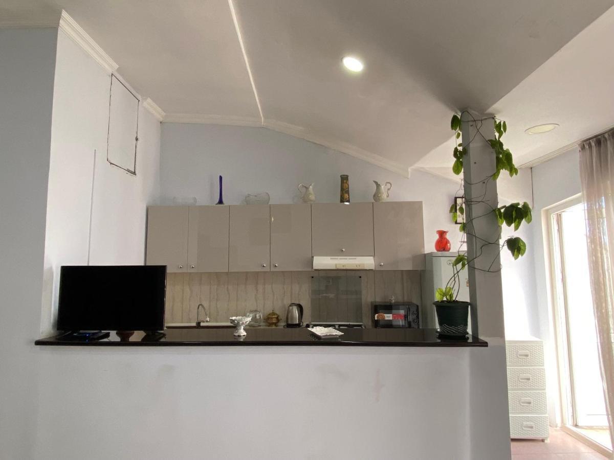 Apartment On Luka Asatiani 2 Μπατούμι Εξωτερικό φωτογραφία