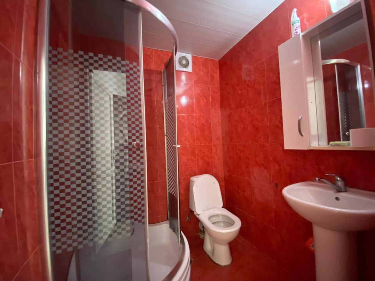 Apartment On Luka Asatiani 2 Μπατούμι Εξωτερικό φωτογραφία